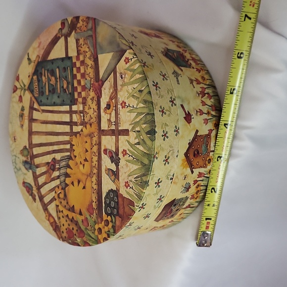 Round cat bird box Lang Candles Ltd Vintage 2000 decor Empty 7 x 7 inches - Picture 9 of 11